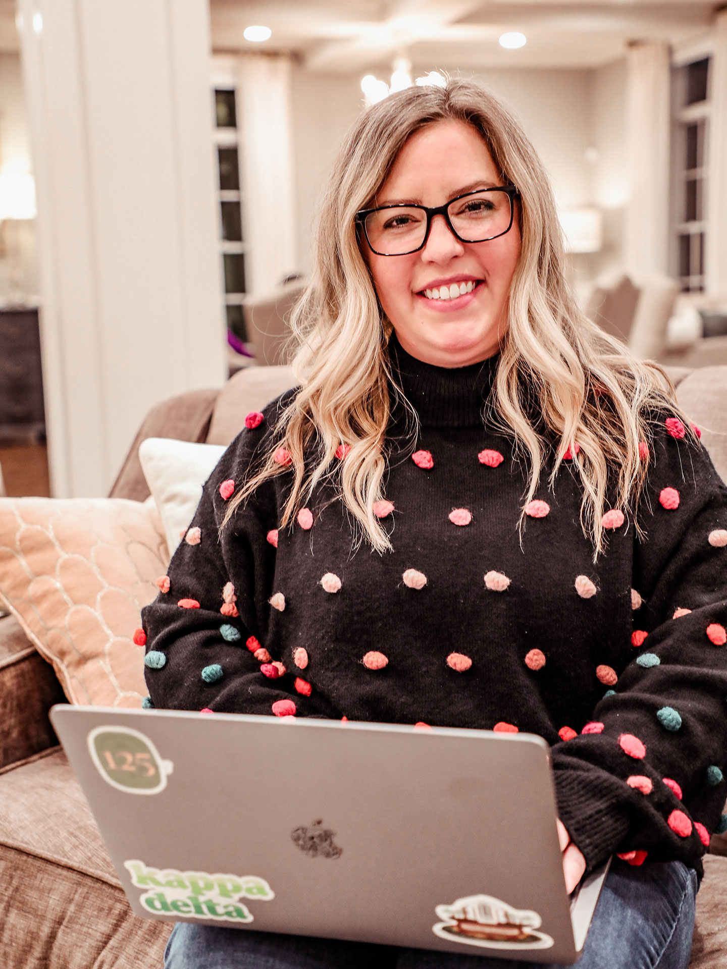 Kappa Delta collegiate sisters